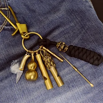 Mosadz Retro Keychain Prenosný Mini Nástroje Whistle Mini nože Lano uzol Urč Malé lyžice Prívesok prívesok na kľúče DIY Príslušenstvo Darček 1PC
