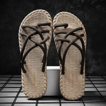 2021Men je sandále 2021 lete nové papuče mužov je osobný pletenie bežné nosenie dvojaký účel trend protišmykové pláže topánky